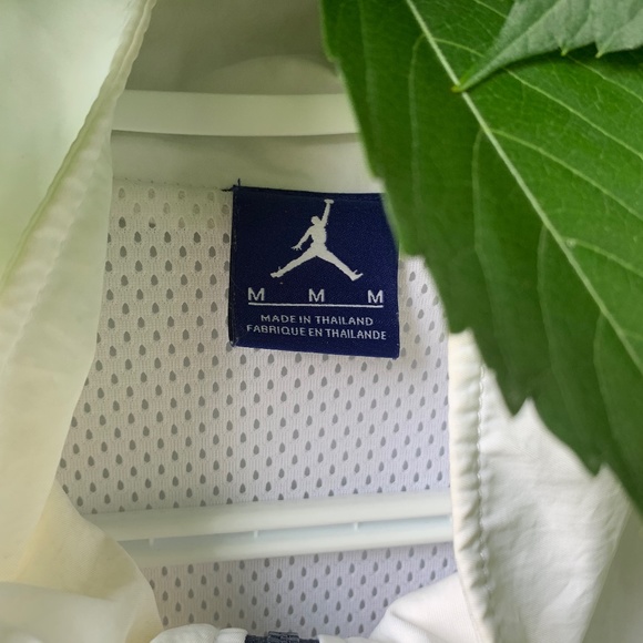Jordan X Nike Air Windbreaker - Picture 8 of 8